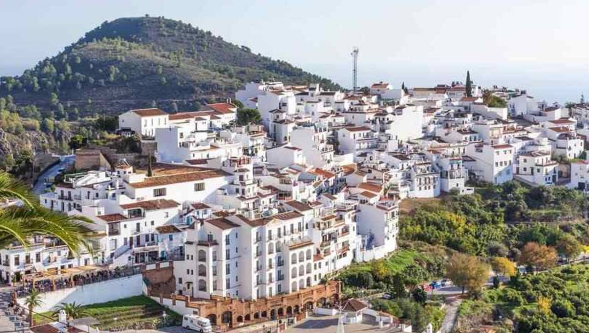 Dos nuevos Pueblos Mágicos en 2026: los municipios de Málaga perfectos para vivir una experiencia rural de cuento