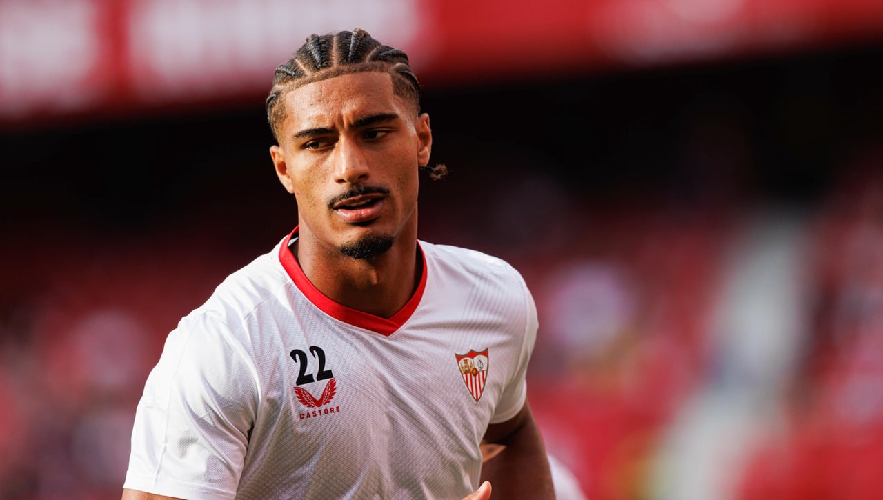 Sevilla y Bayer Leverkusen ultiman los flecos por Badé... con la amenaza del Inter