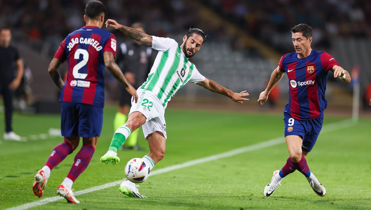 El Barça activa su maquinaria y se entromete en la renovación de Isco Alarcón