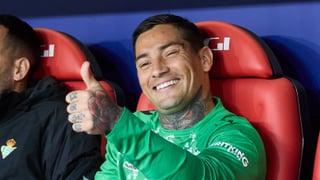 Negocian la salida de Chimy Ávila del Betis a contrarreloj