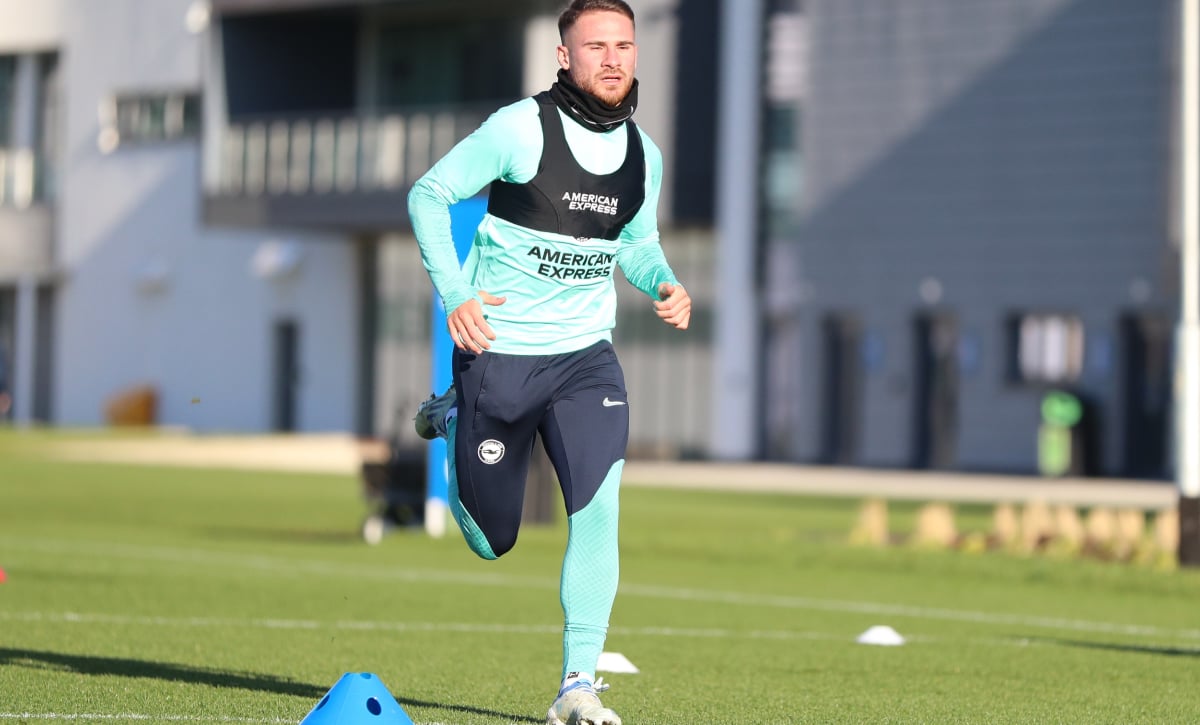 Mac Allister se pronuncia sobre su futuro