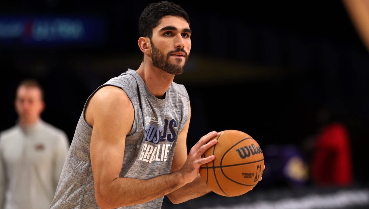 Santi Aldama elige equipo para toda la vida