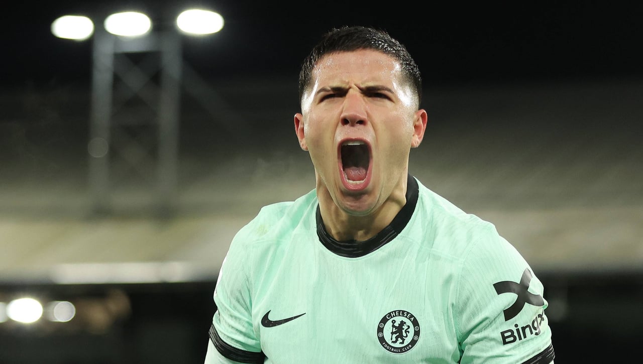 Enzo Fernández niega que vaya a fichar por el Barça