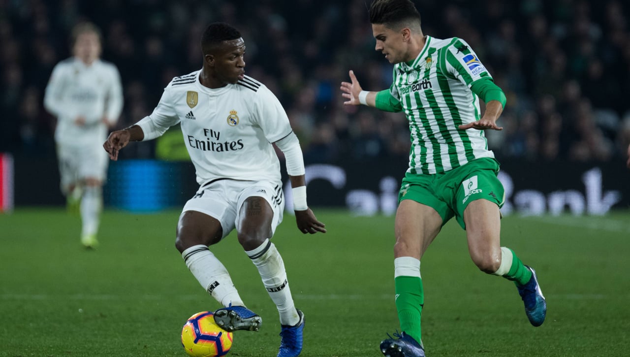 Bartra 'se moja' en la polémica por el Balón de Oro