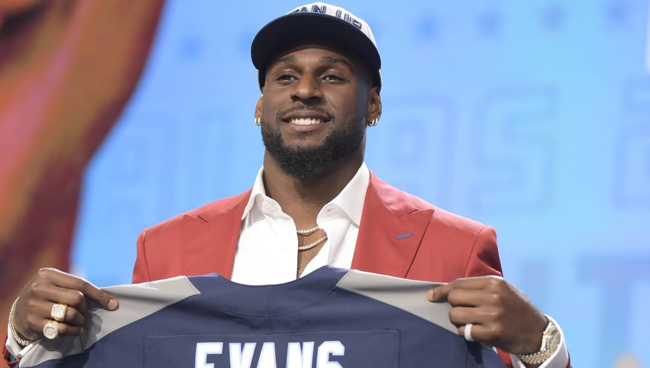 Despedido de Dallas Cowboys por posesión de marihuana