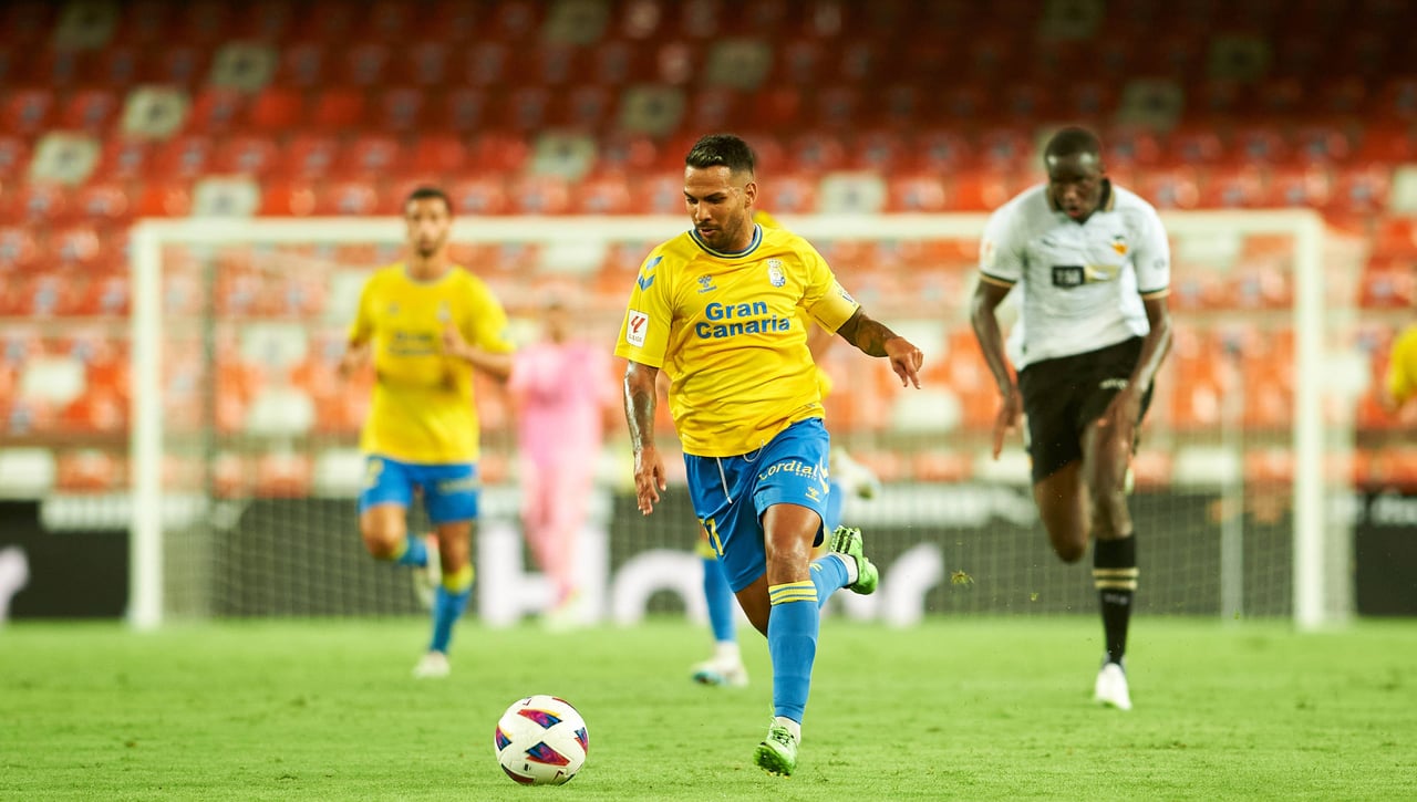 Jonathan Viera carga contra Las Palmas por no cuidar a los canteranos