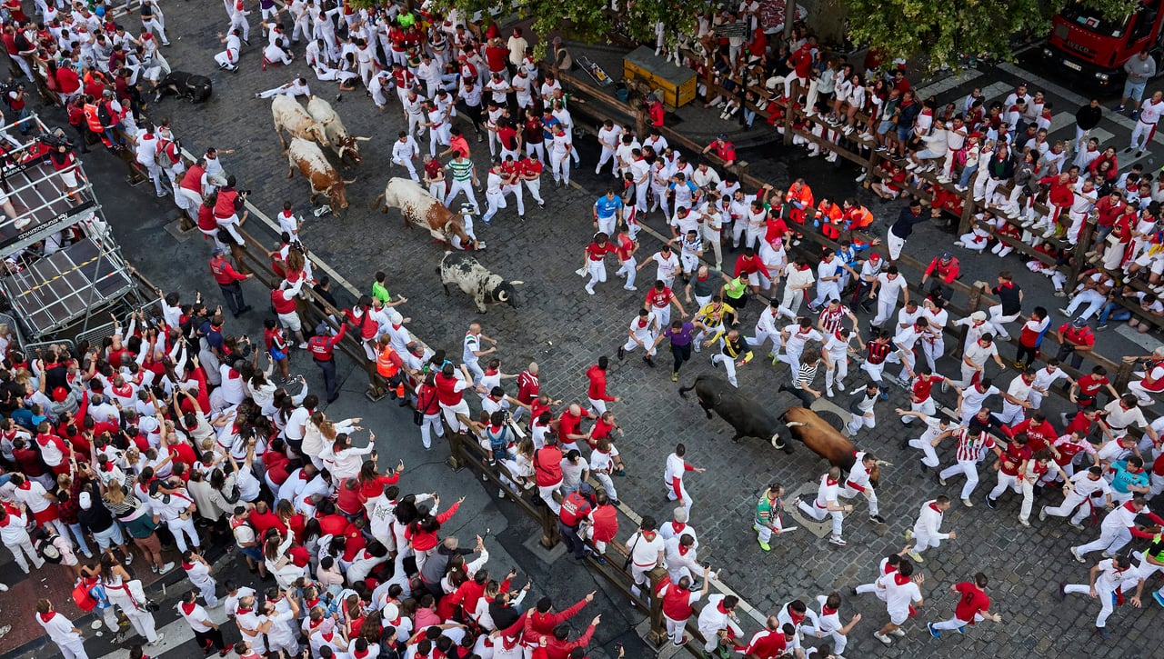Tercer encierro de San Fermín 2024 - Horario, dónde ver en TV y online hoy y ganadería