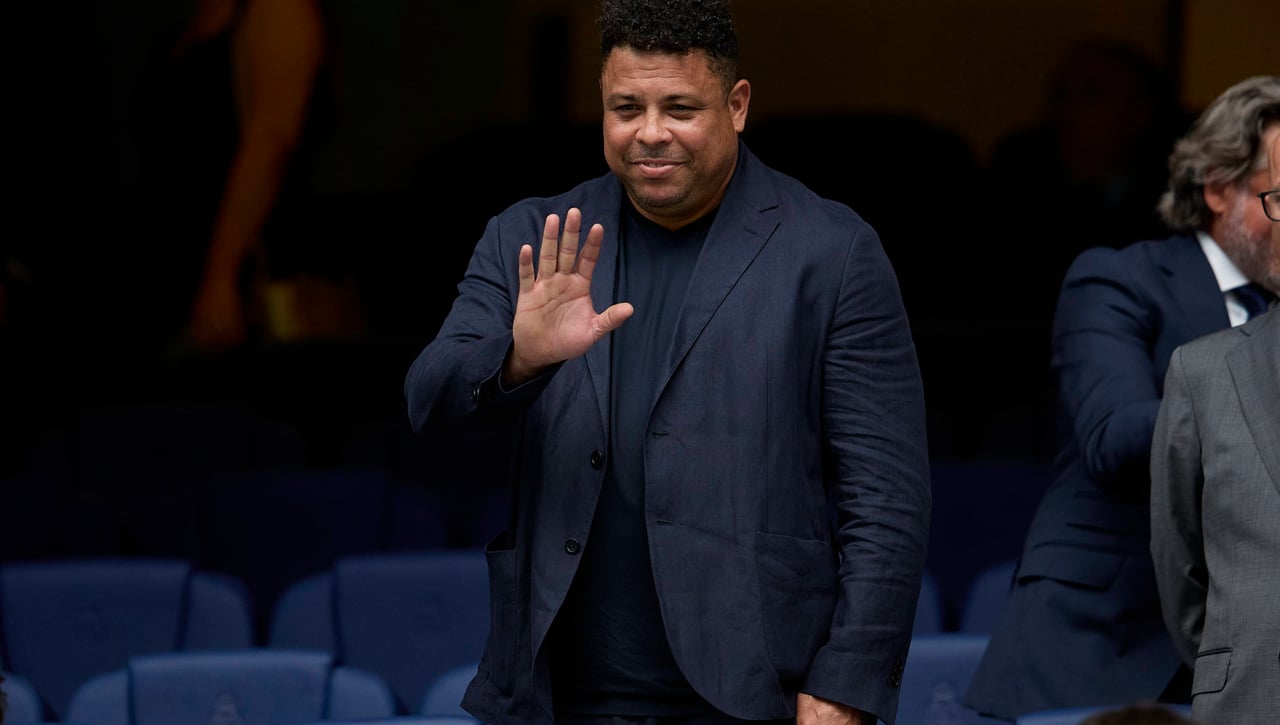 Ronaldo Nazario "quiere vender"