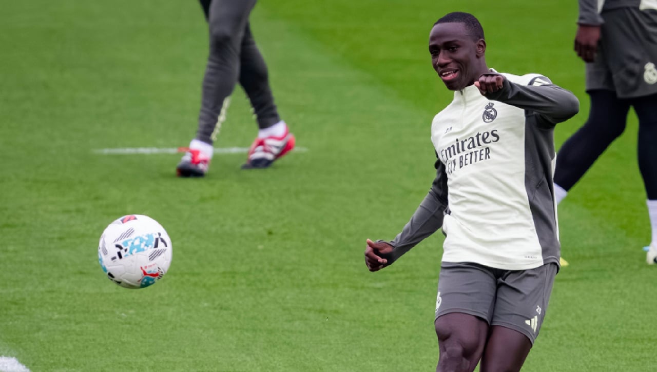 Ferland Mendy reaparece y reabre el debate en el lateral izquierdo del Real Madrid
