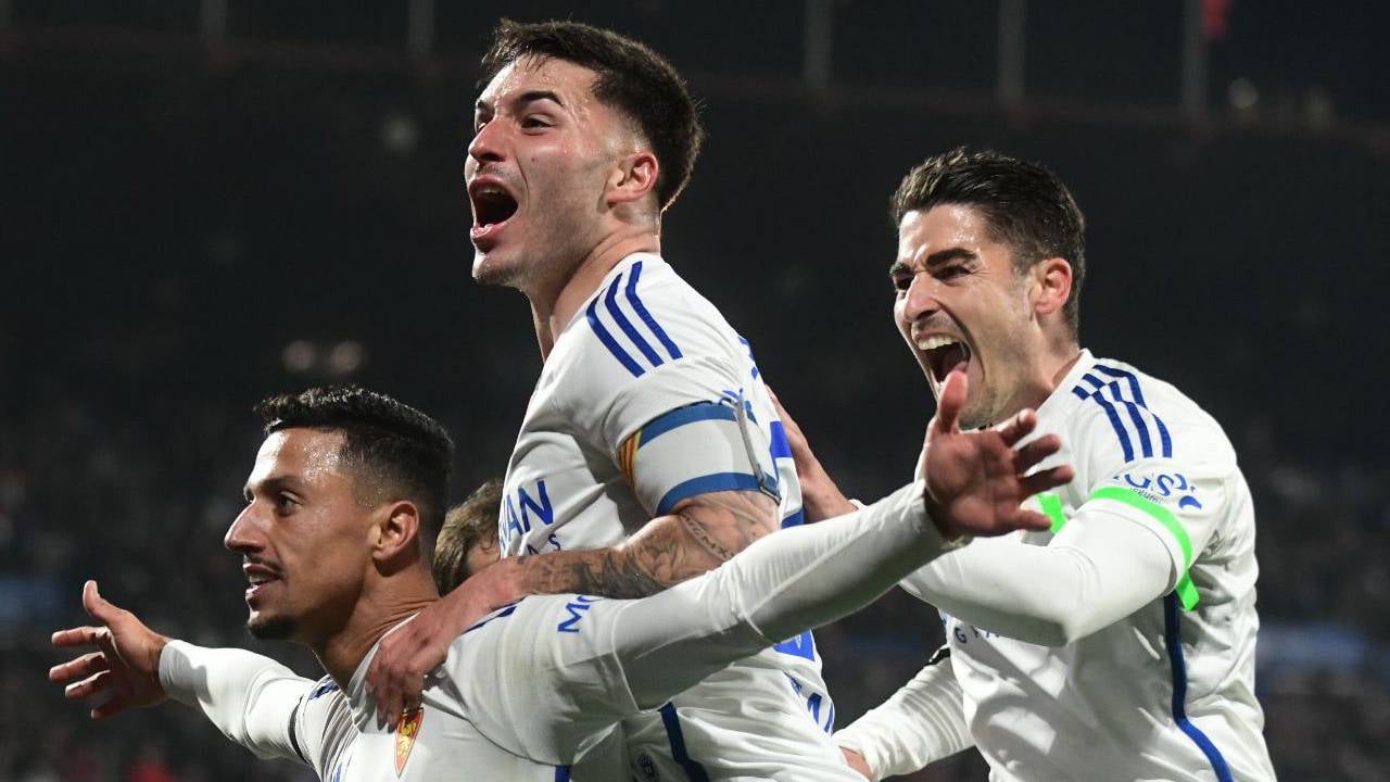 Zaragoza 3-0 Sporting: La Romareda sueña, aunque llora por Raúl Guti