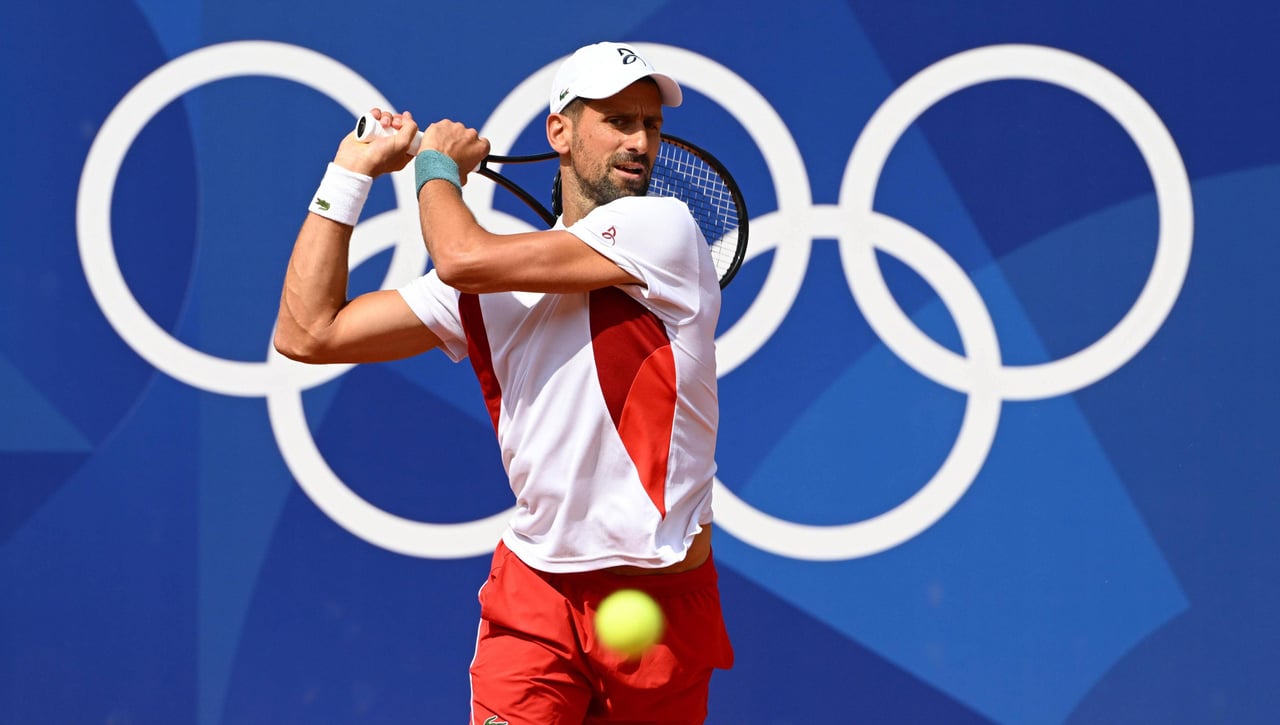 La presión le juega una mala pasada a Novak Djokovic