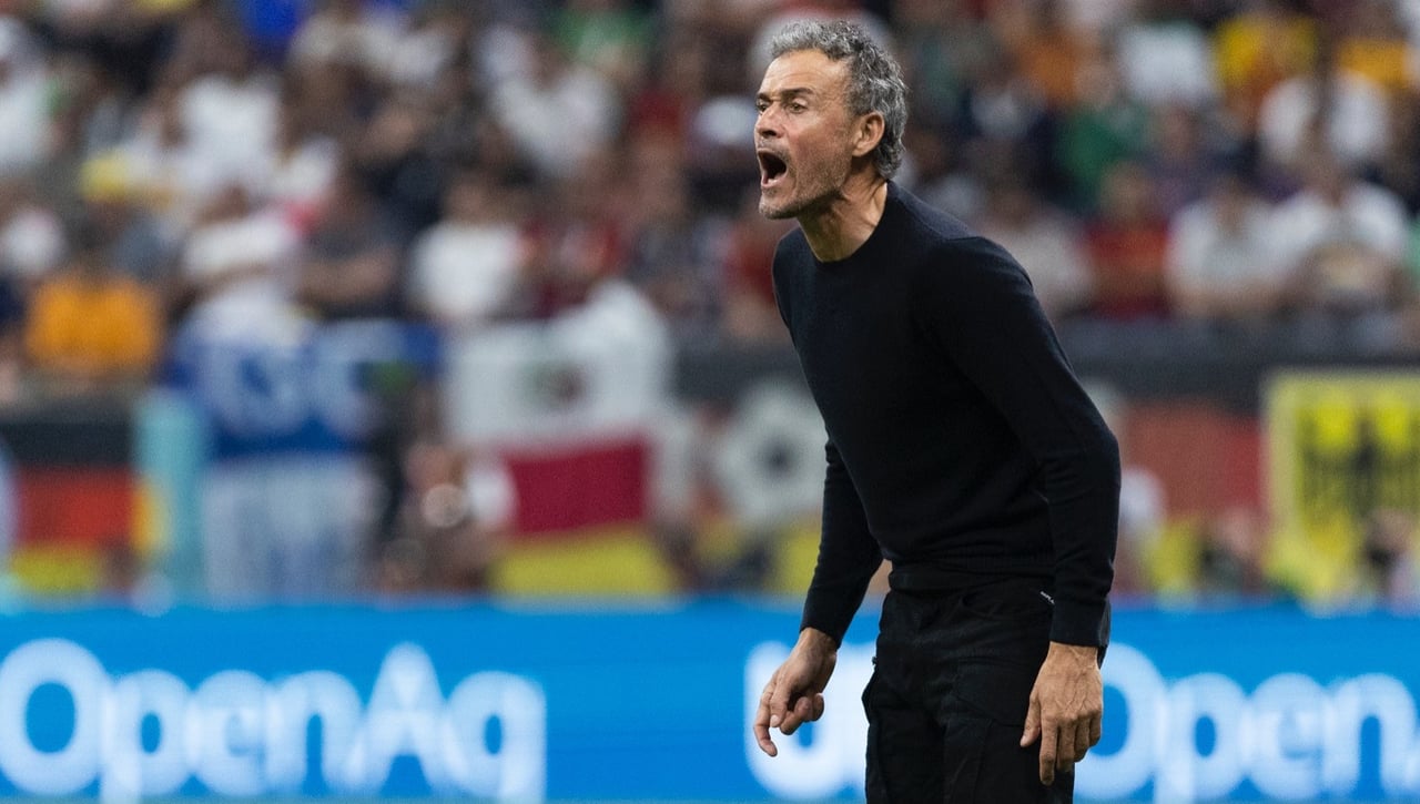 Luis Enrique la lía y amenaza a Pedro Sánchez: "Me comprometería"