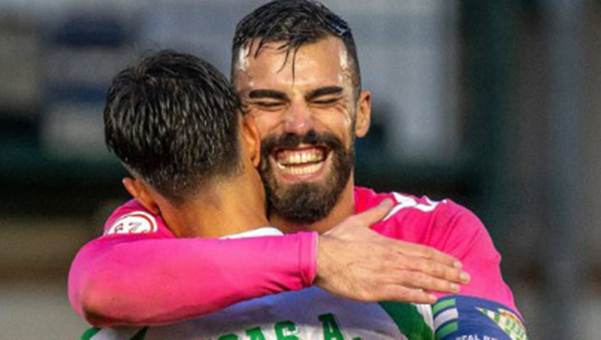 Cesión oficial del Betis con letra pequeña y 'gracias' a Víctor Orta