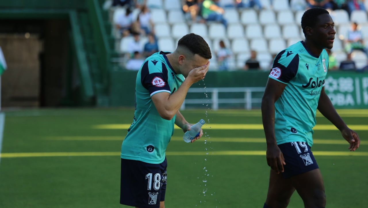 Medida para resistir en Primera RFEF