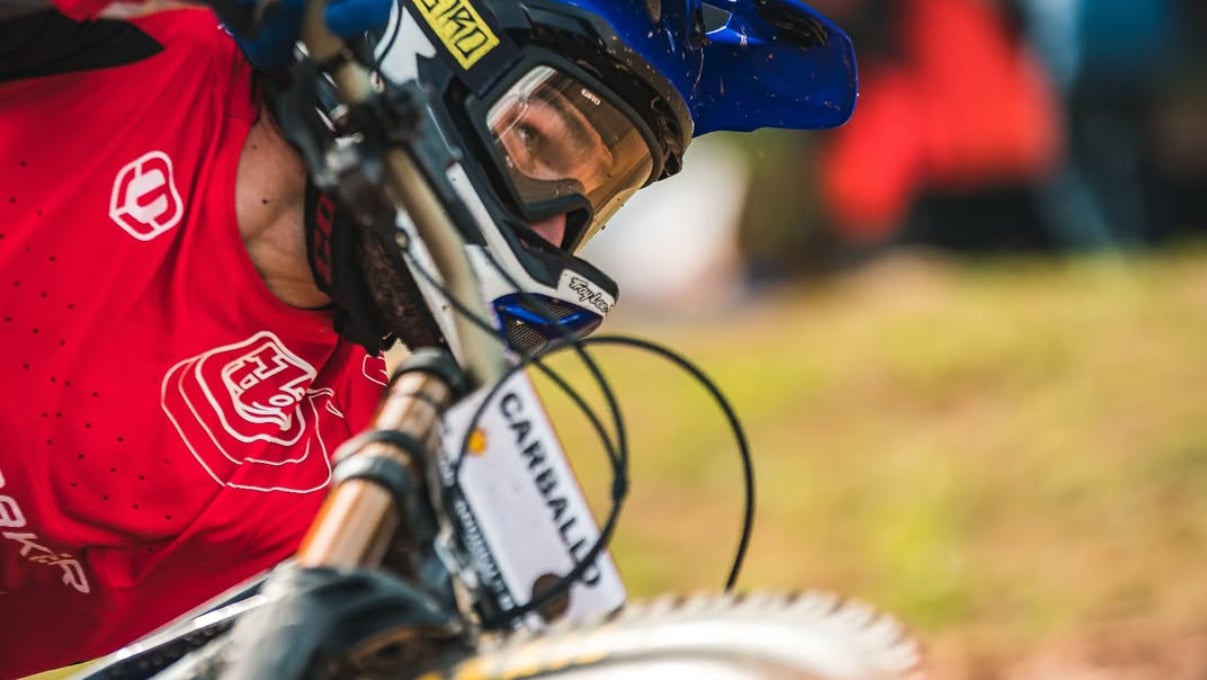 Inhabilitan a un hexacampeón de España por acoso sexual