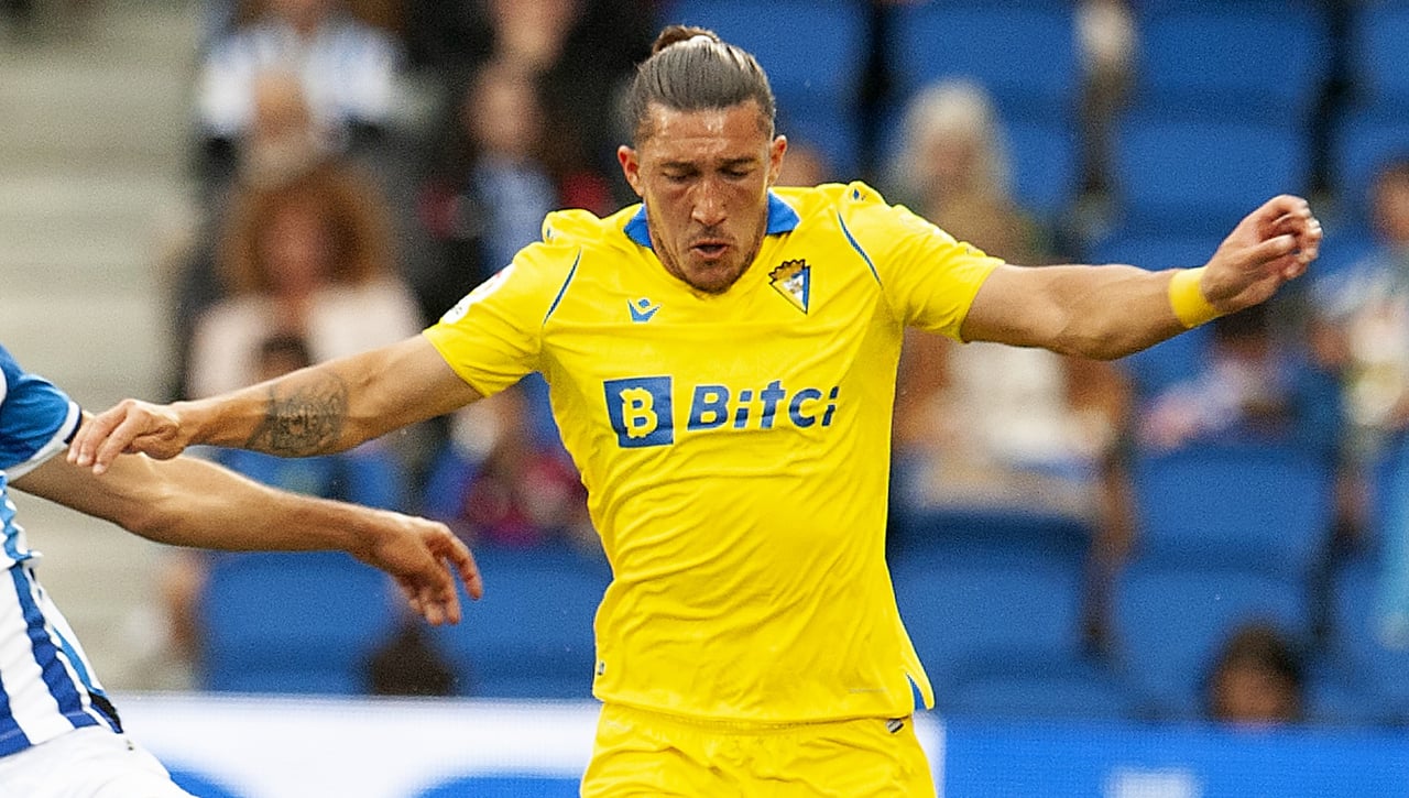 La ventaja del Cádiz sobre el Sevilla y el Valencia en la lucha por la permanencia en LaLiga