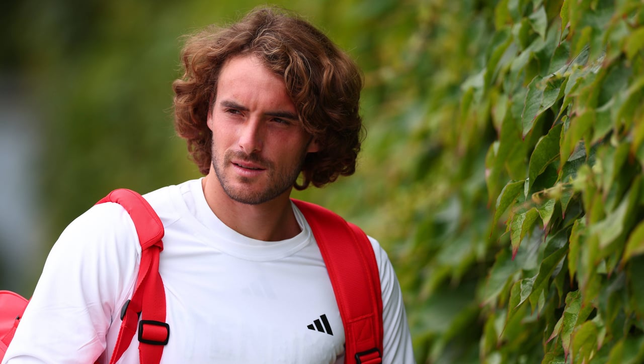 El gran cambio de Tsitsipas sale mal