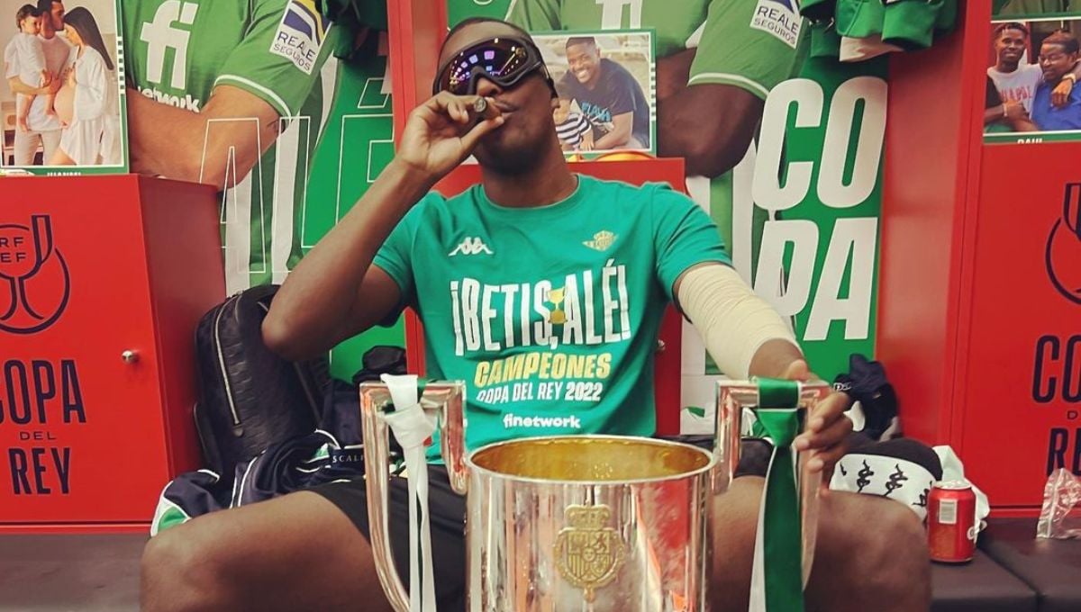 William Carvalho se queda sin sitio