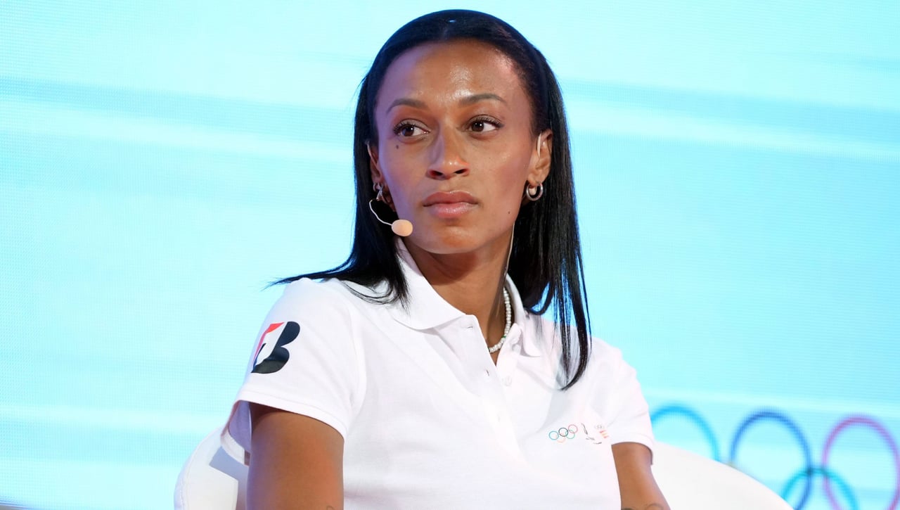 Ana Peleteiro llega con problemas a Valencia