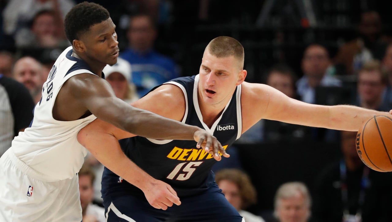 Los campeones ponen patas arriba los playoffs de la NBA