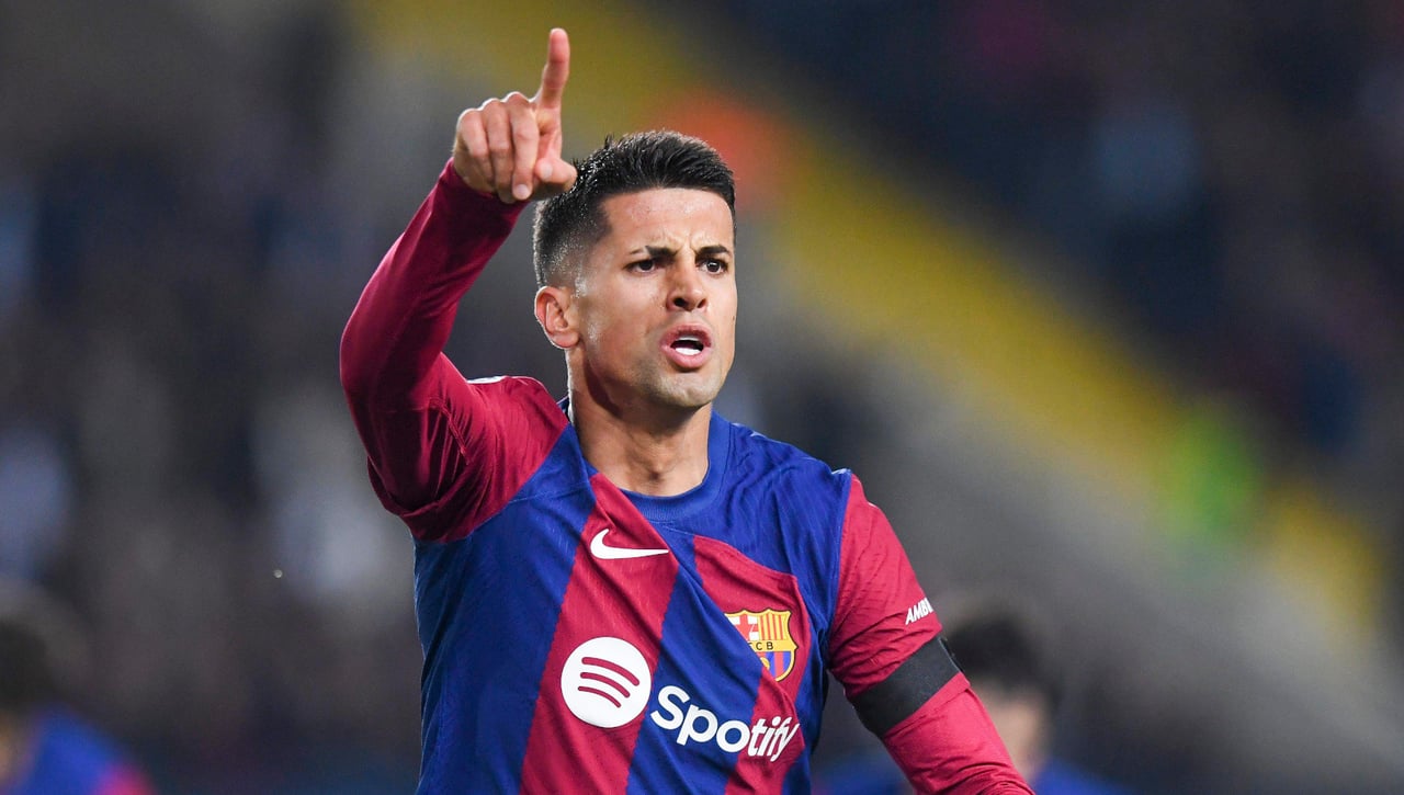 Joao Cancelo sorprende con su ídolo del mejor Barcelona... no es Xavi Hernández ni Messi