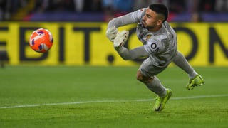 O Greif o Leo Román 