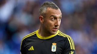 Santi Cazorla, libre