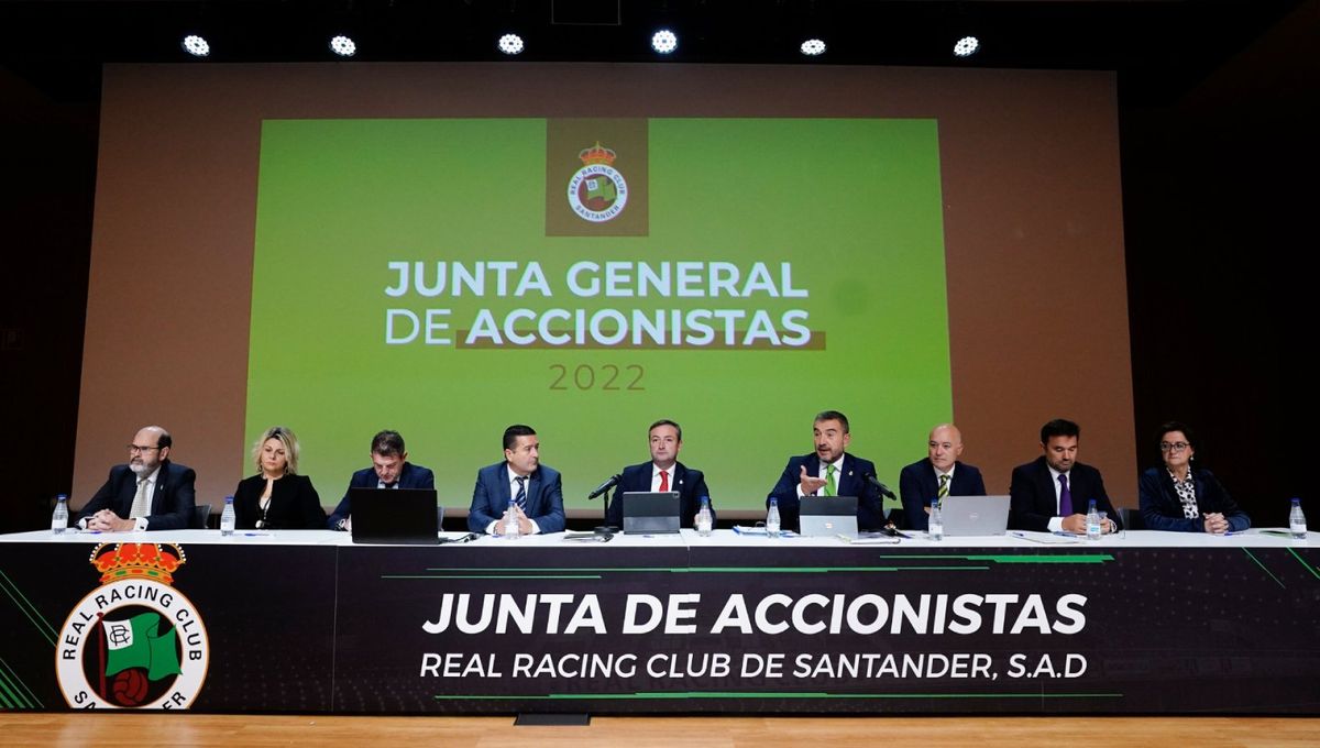El futuro del Real Racing Club de Santander, en el aire