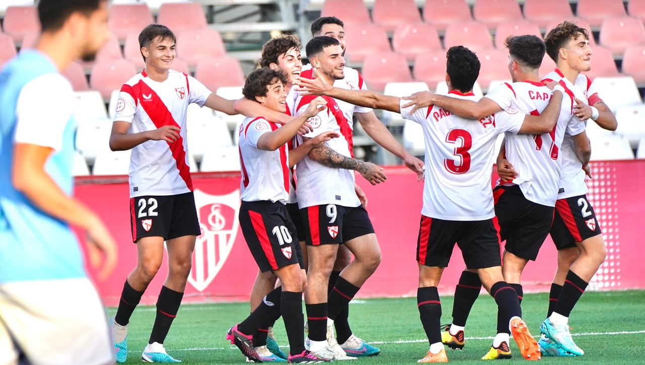 3-1: El Sevilla Atlético mete la directa hacia la salvación