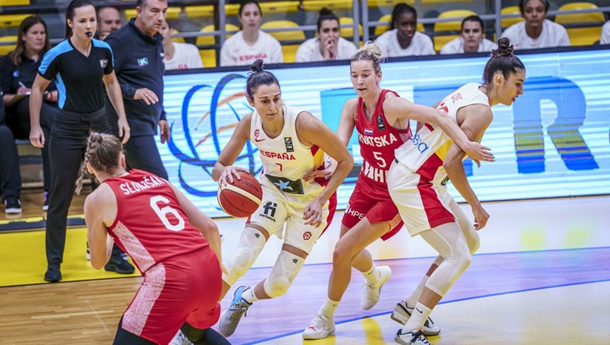 España da un paso importante hacia el Eurobasket (65-70)