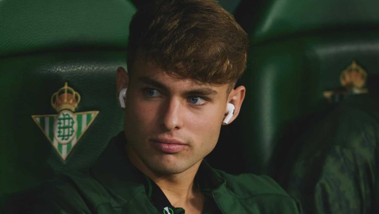 Renovación urgente en el Betis que no termina de cerrarse