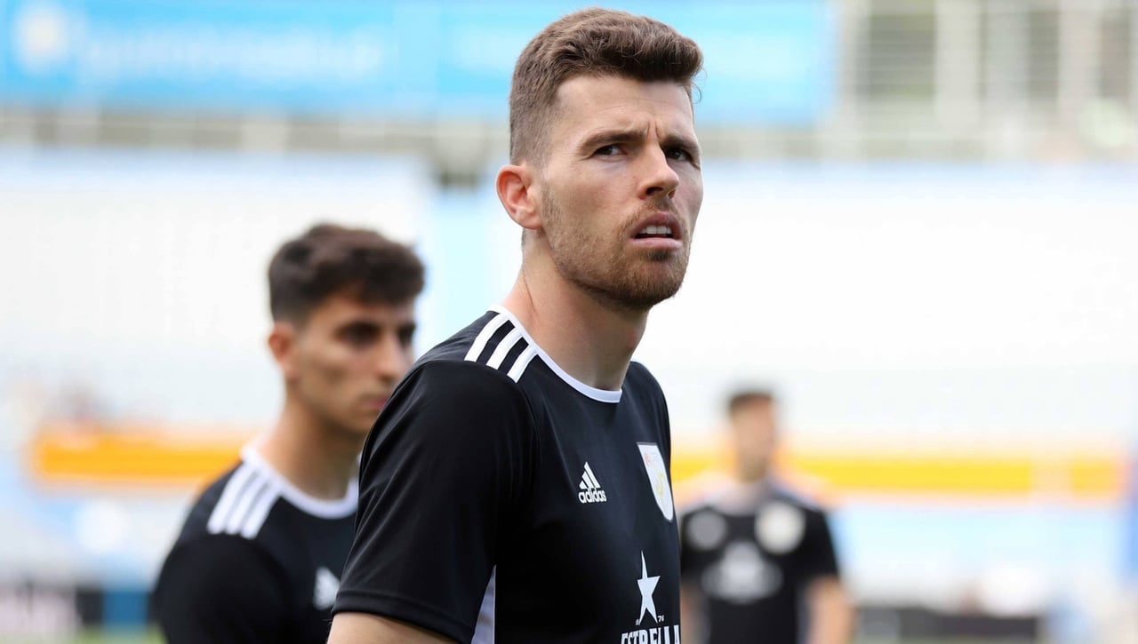 Deja 'tirado' al Granada, rechaza al Espanyol y firma con el Rayo