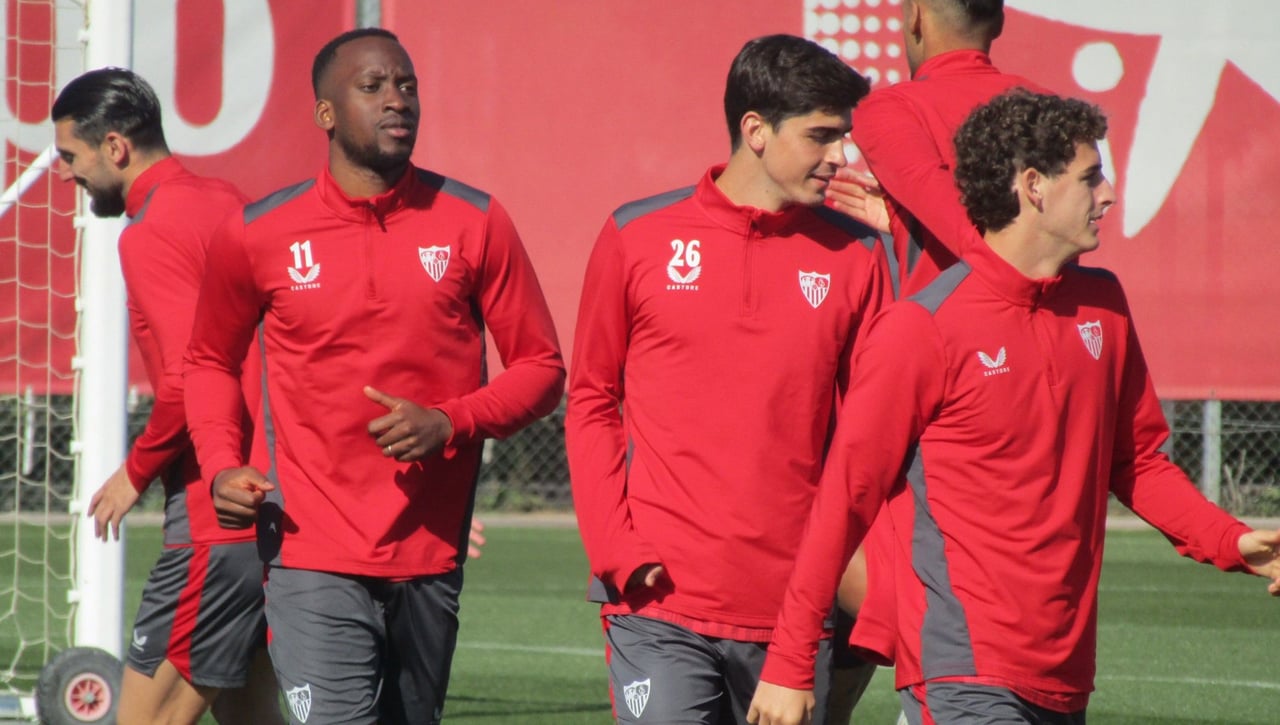 Lukebakio regresa con fuerza