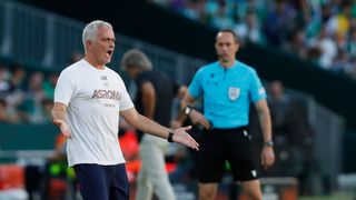 Un jugador español ataca sin piedad a Mourinho