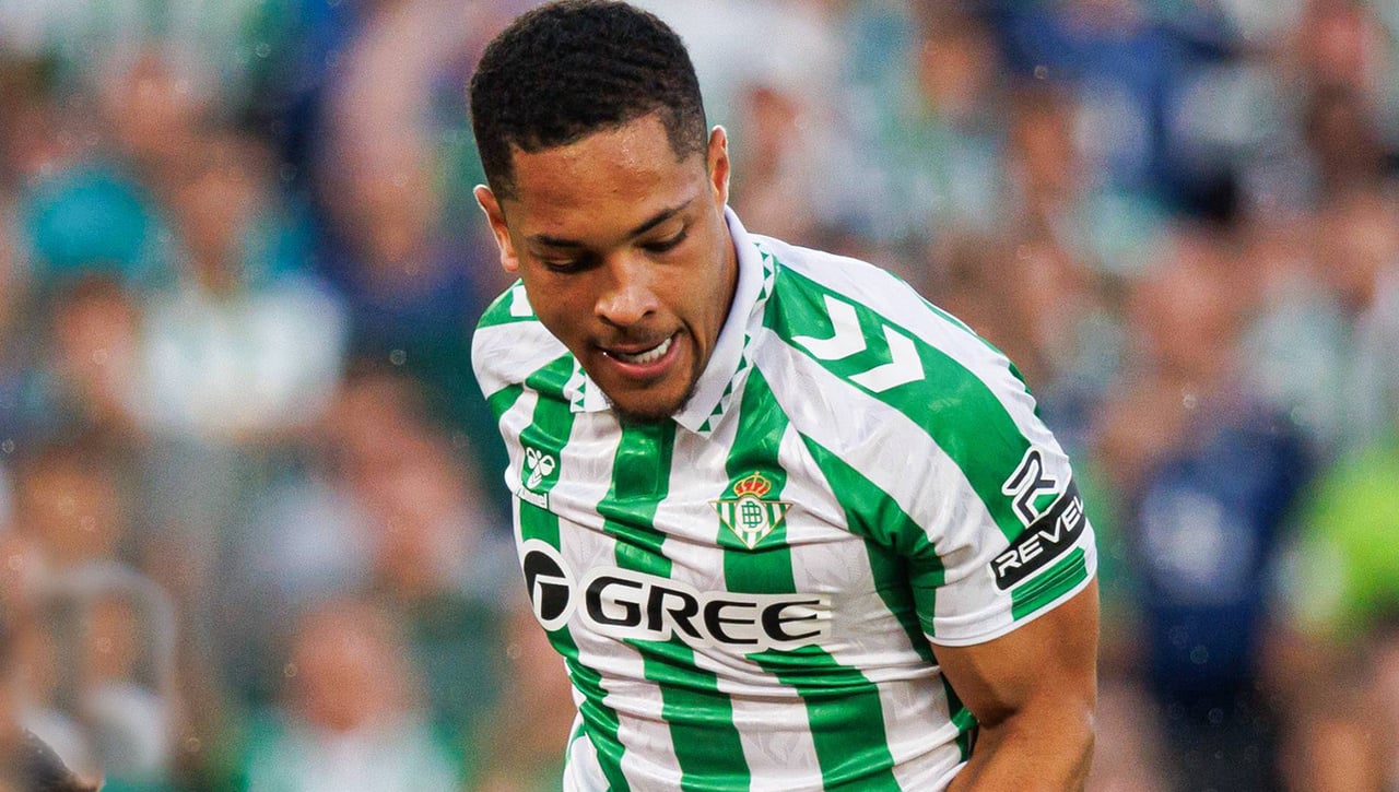 Preocupación en el Betis con Vitor Roque antes del derbi