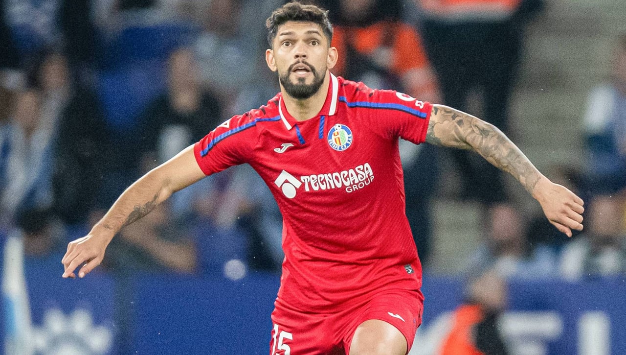 Se calienta el fichaje de Alderete rumbo a la Premier