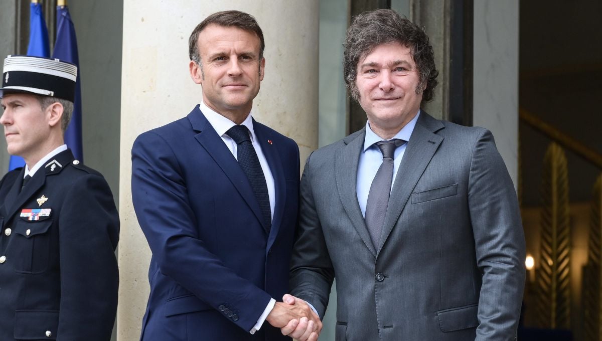 Javier Milei y la creadora de Harry Potter meten baza en el escándalo de París 2024