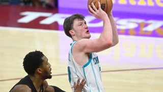 Ni Luka Doncic ni Stephen Curry, el nuevo rey del triple en la NBA es Kon Knueppel