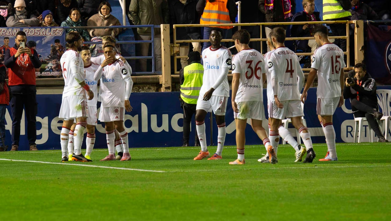 La portada de ESTADIO Deportivo para el viernes, 5 de diciembre de 2025