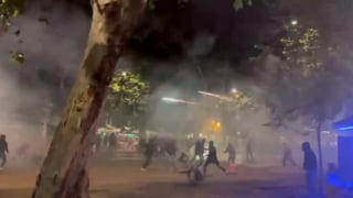 Los ultras de la Fiorentina ya hacen estragos en las calles de Sevilla