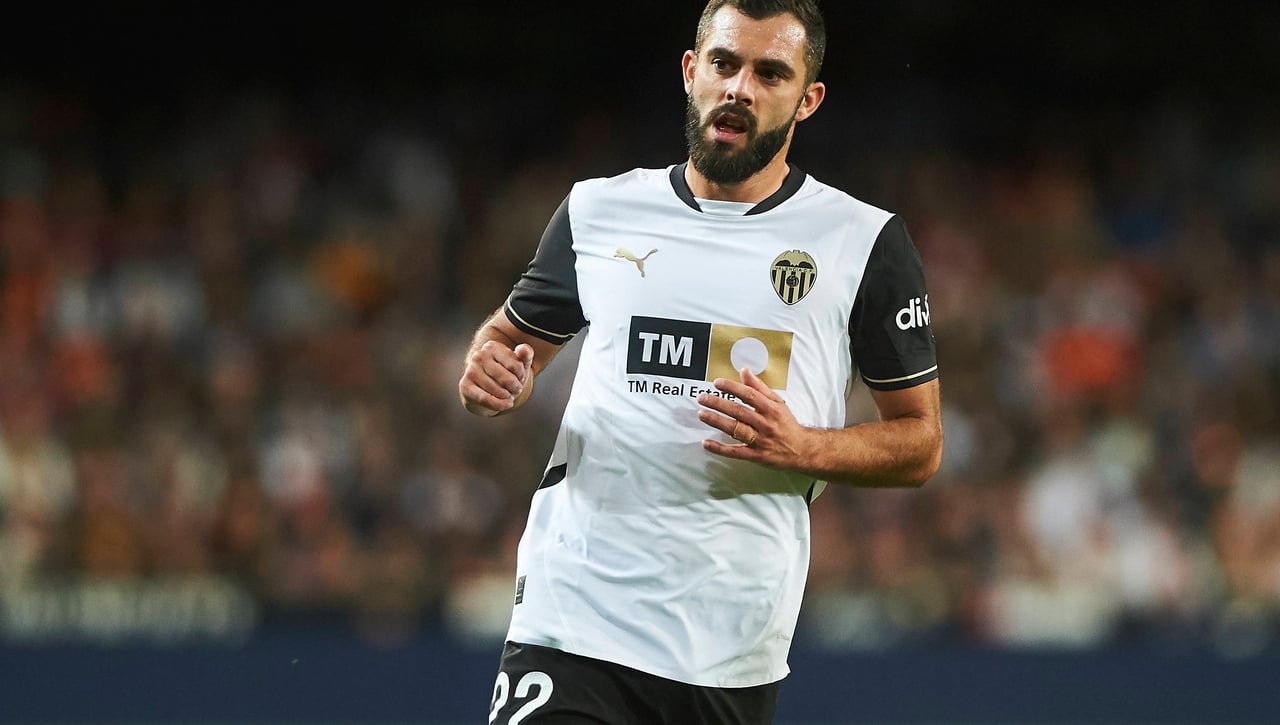 El Valencia cocina varios cambios