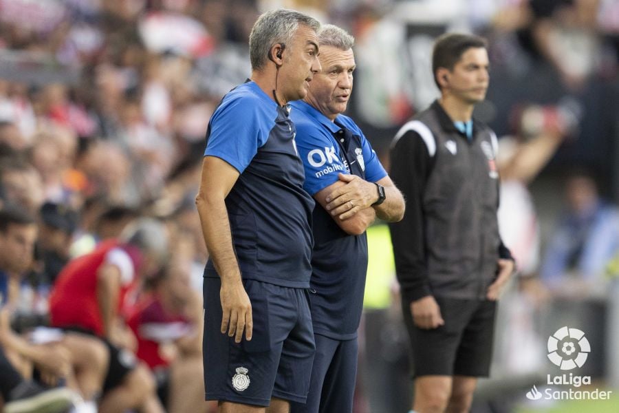 Aguirre espera la llegada de Kadewere, el relevo de Muriqi