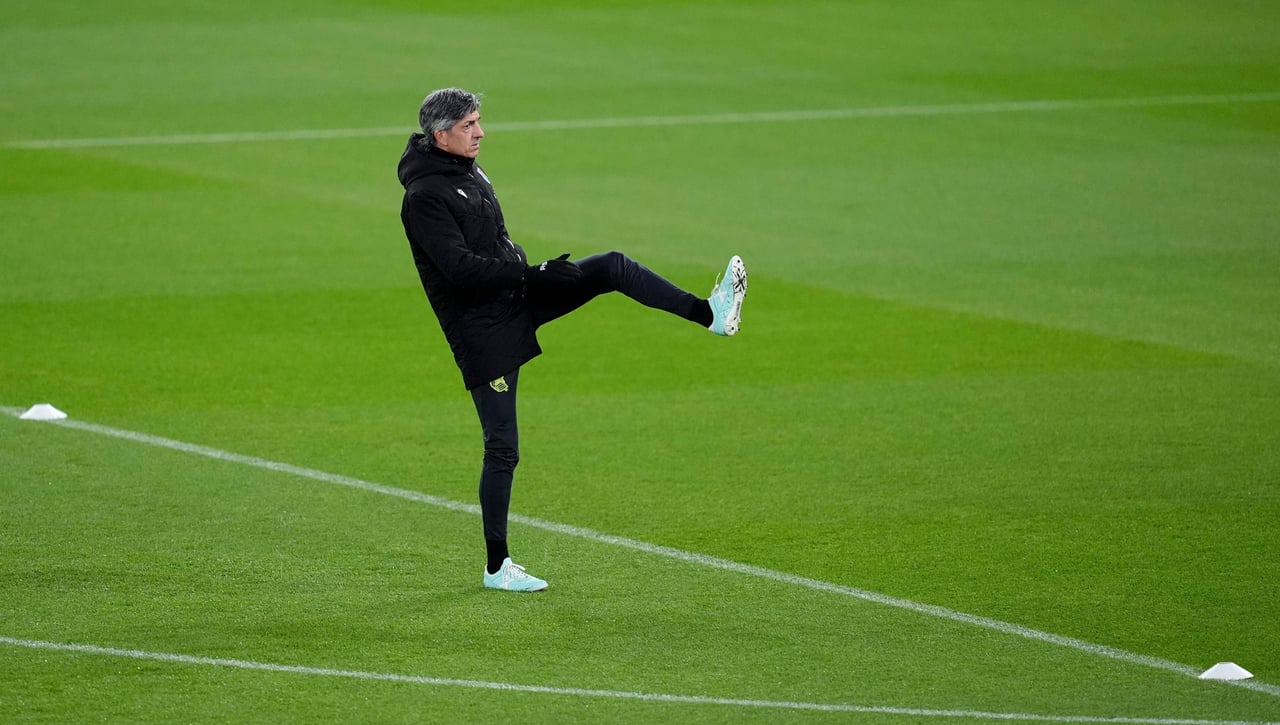 Imanol vuelve a aclarar su renovación