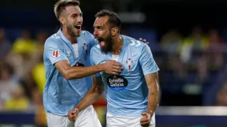 Borja Iglesias, alto y claro para desmentir al Betis