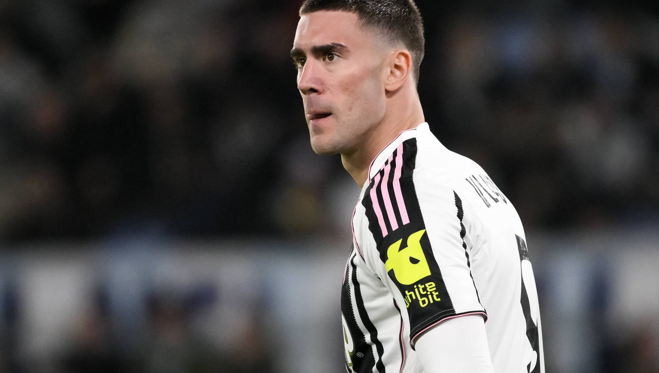 La Juventus mantiene la calma sobre la renovación de Dusan Vlahovic