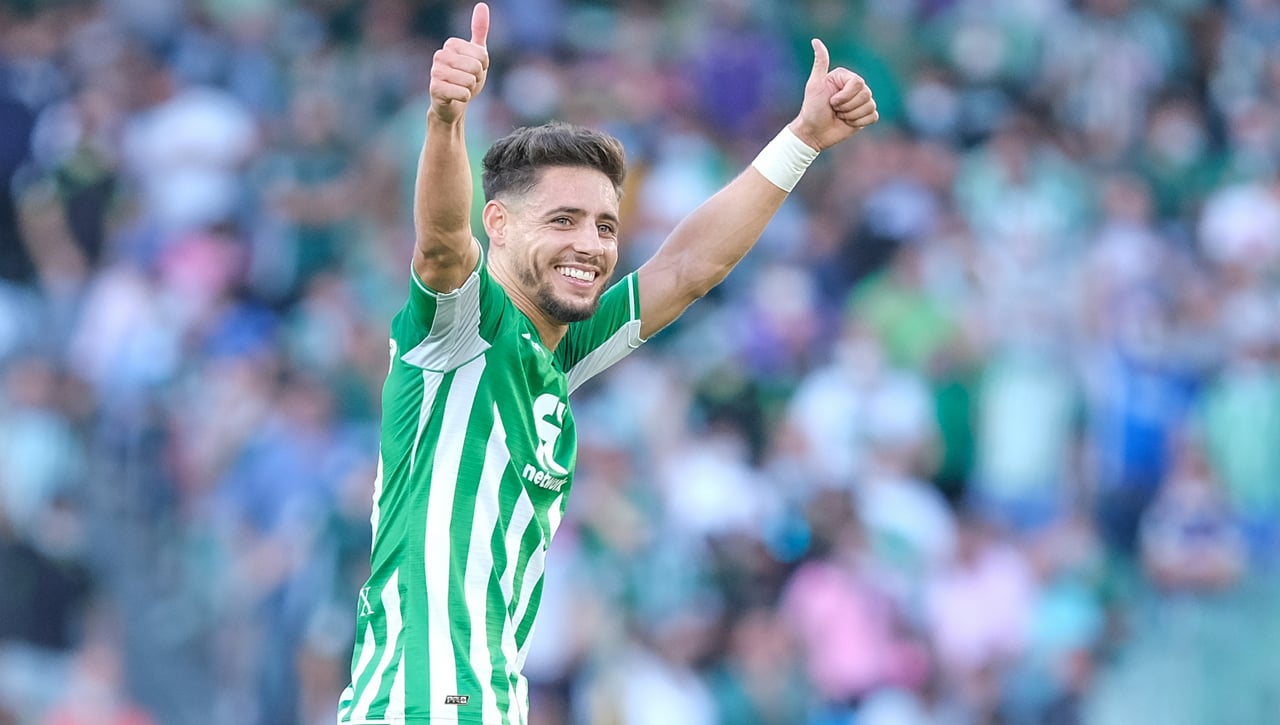 La respuesta (casi definitiva) del Nottingham Forest al Betis por Álex Moreno