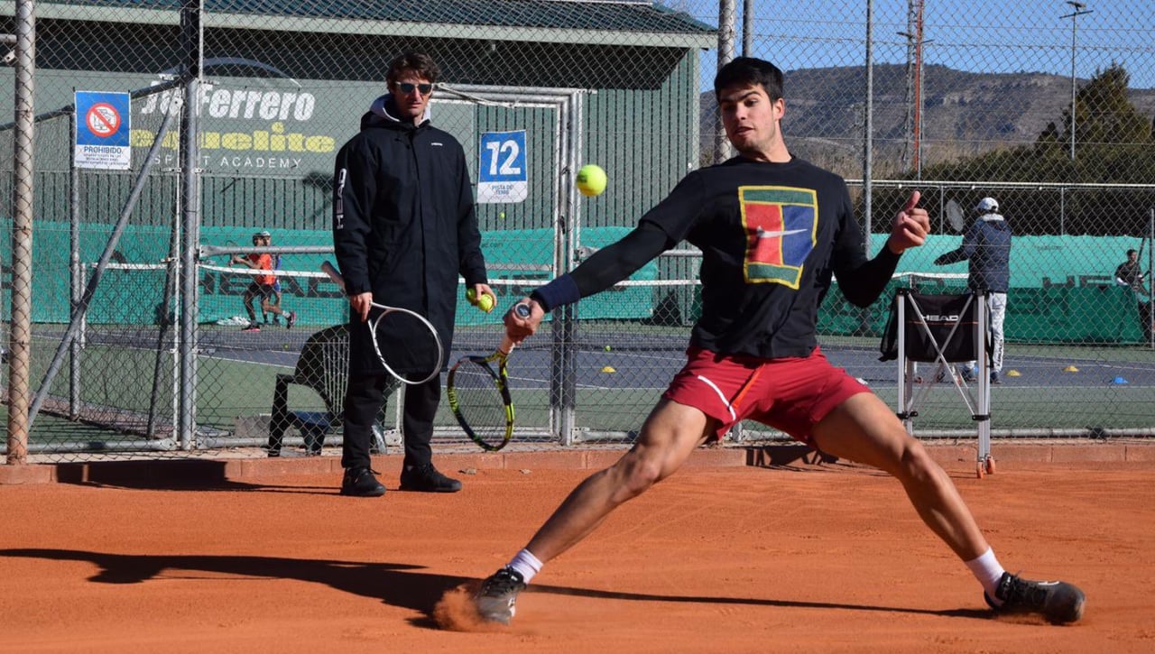 Alcaraz, "pendiente de lo que hagan Djokovic y Tsitsipas" en el Open de Australia