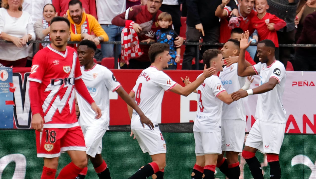 Mantiene viva la opción de fichar por el Sevilla 