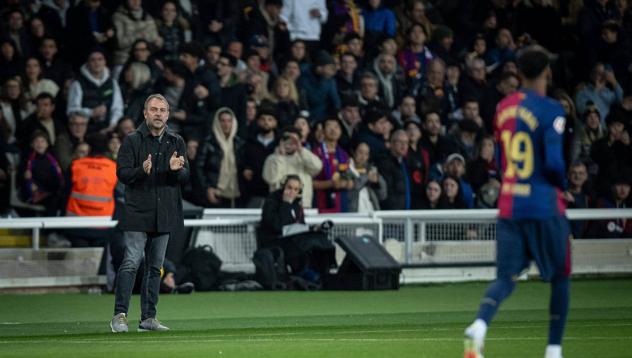 Hansi Flick sentencia a Iñaki Peña