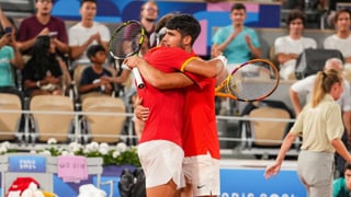 Alcaraz – Nadal: Horario, canal y dónde ver en TV y online a Carlos Alcaraz y Rafa Nadal en el Six Kings Slam